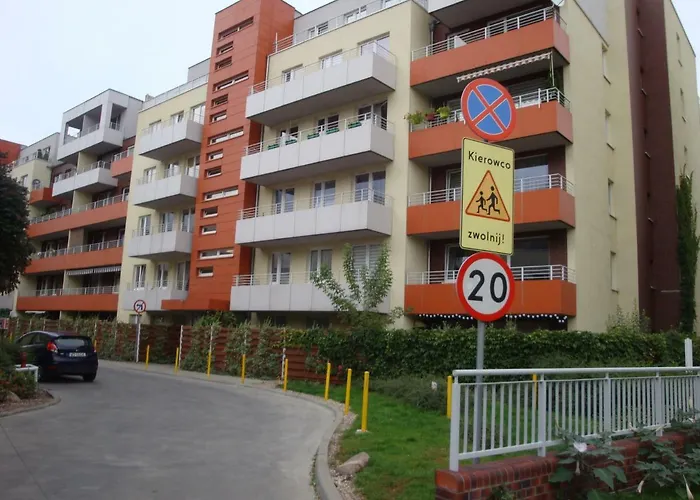 Livingroom_wroc_mosiezna 아파트